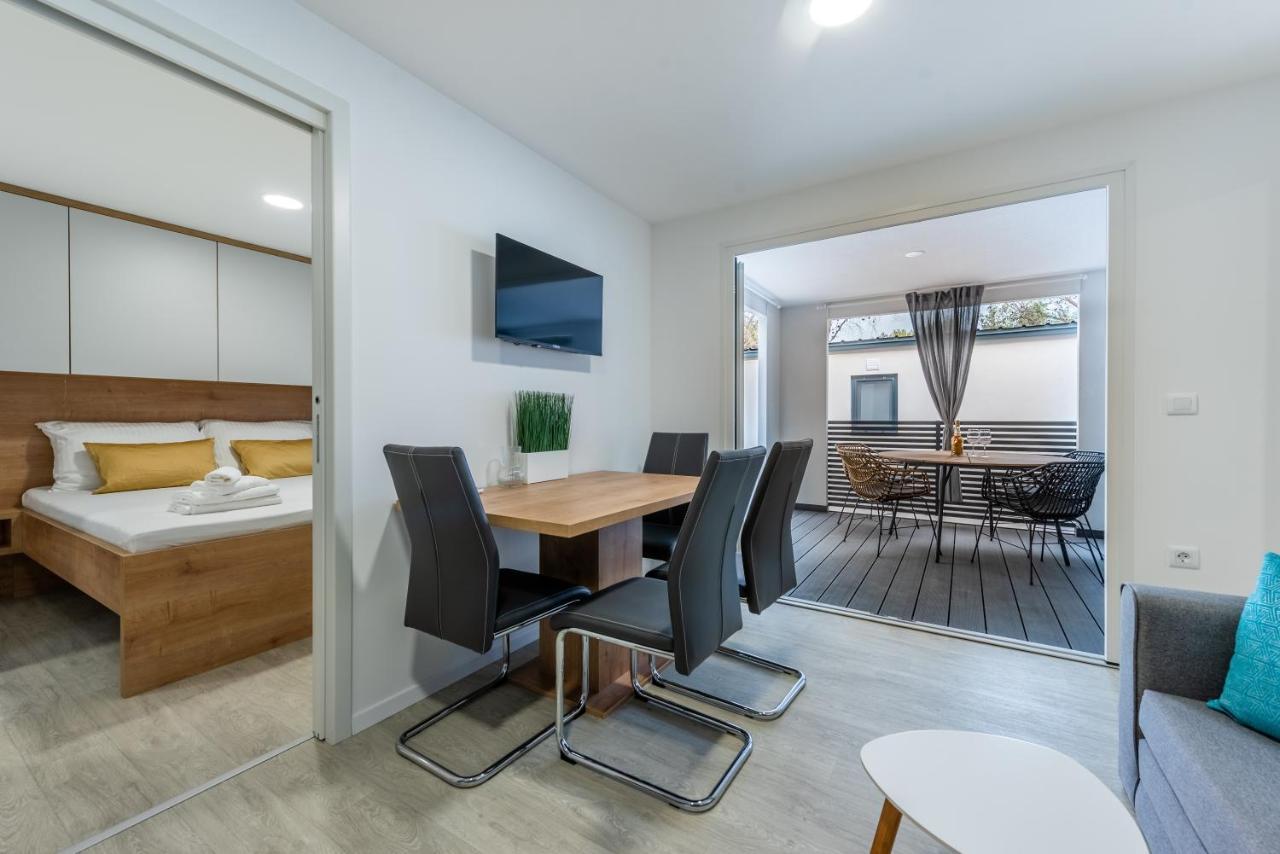 Luxury Mobile Home Pretty Green - Premium - Oaza Mira Resort -50 M From The Beach Drage Exterior foto