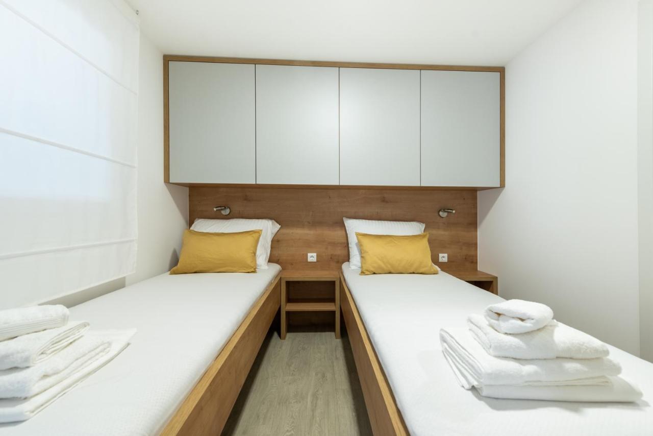 Luxury Mobile Home Pretty Green - Premium - Oaza Mira Resort -50 M From The Beach Drage Exterior foto
